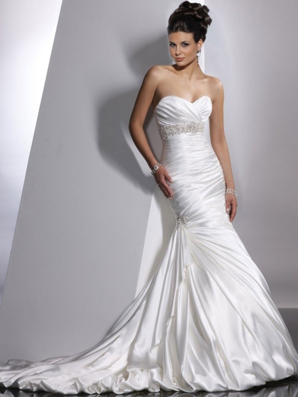 US 12 Maggie Sottero Adorae Wedding Dress - Picture 2 of 6